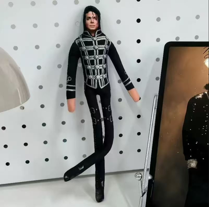 Michael Jackson Movable Joint  - đánh giá và giá Home Decor Market